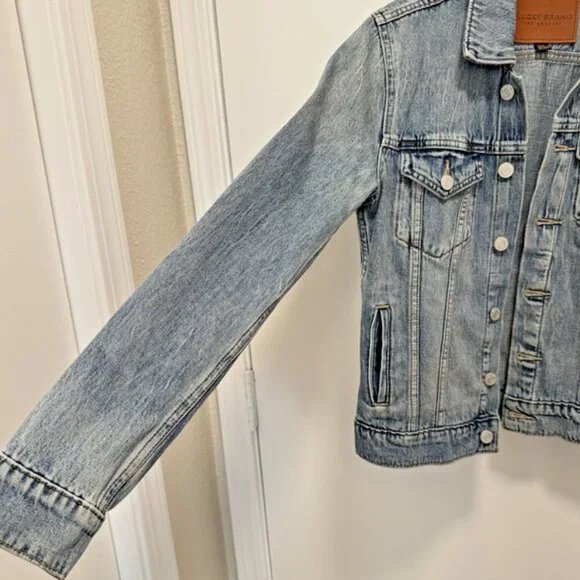 Lucky Brand Tomboy Trucker Denim Jacket | Size Small | Blue Jean Wash - Picture 4 of 11